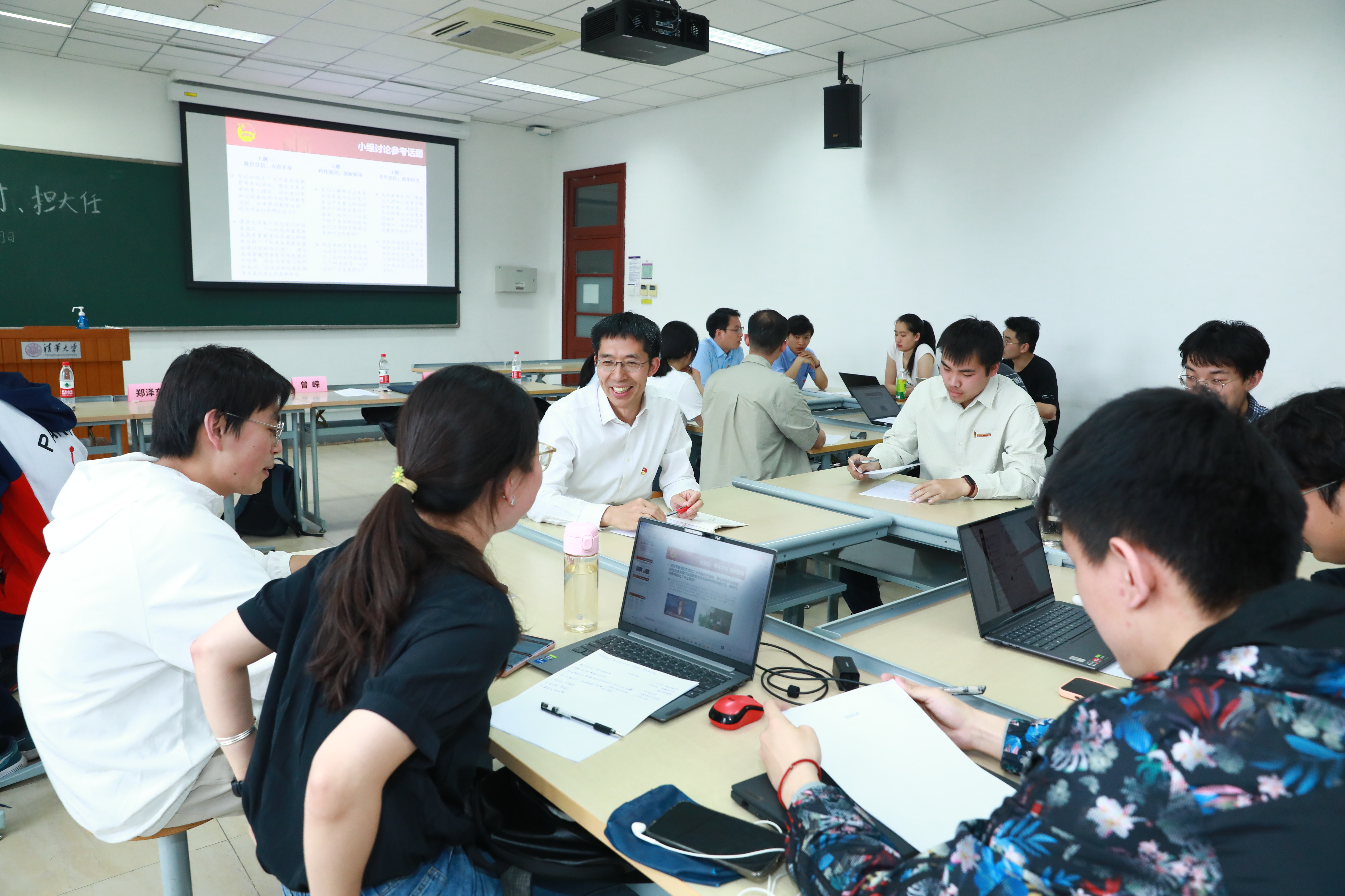 20230511-开云app官网下载安卓开展“百年接力，强国有我——奋进新征程”集中主题党团日-石家东-曾嵘参加电博222、电博221、电2联合主题党日 - 副本.JPG