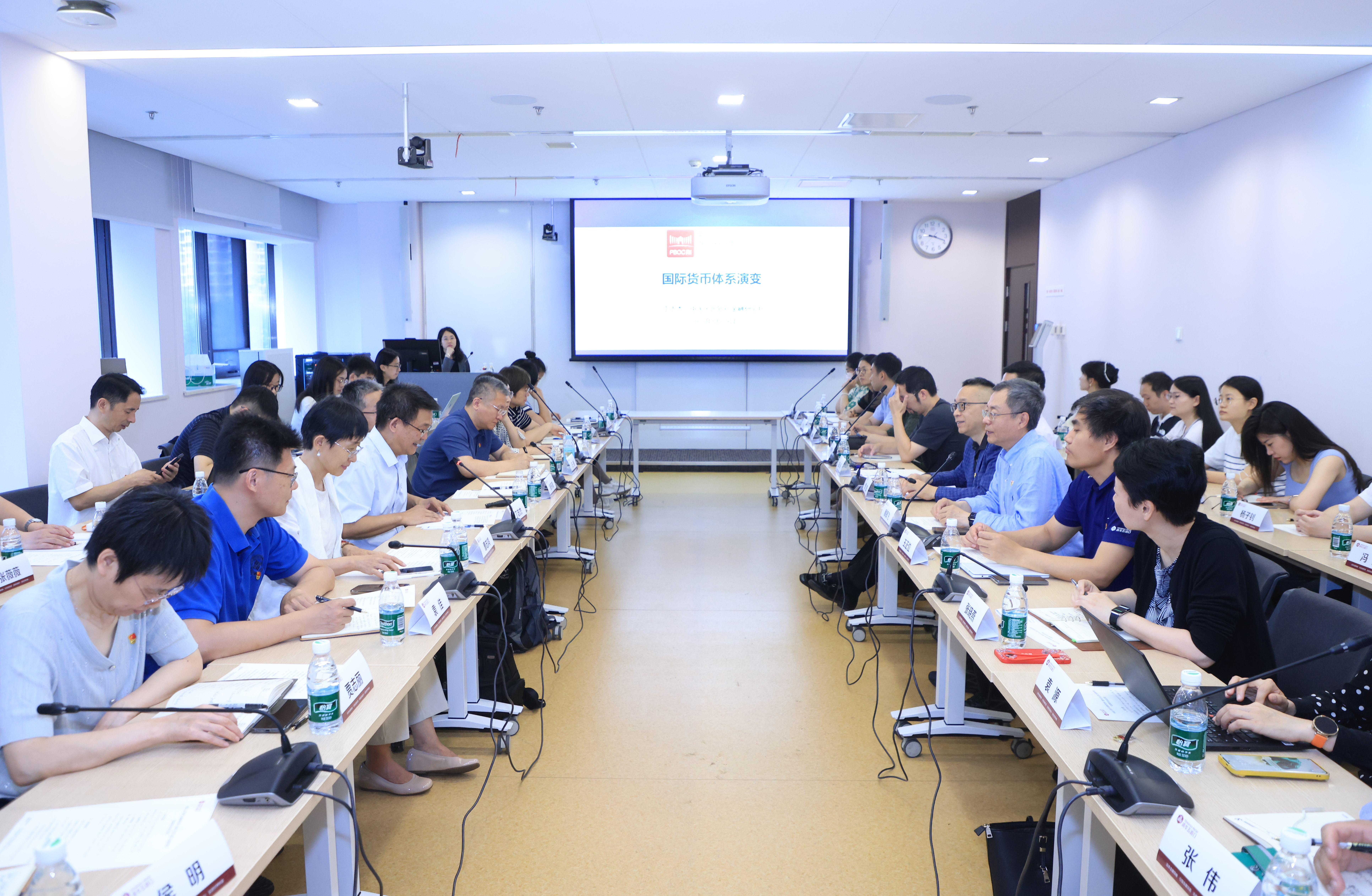 20250619-开云app官网下载安卓五道口金融学院与中国人民银行金融研究所开展党建联学-金融学院-现场照片1.JPG